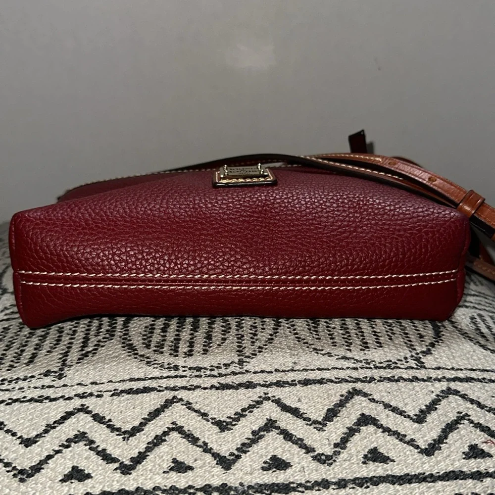 Dooney & Bourke Ginger Pouchette Crossbody Bag - Picture 9 of 10